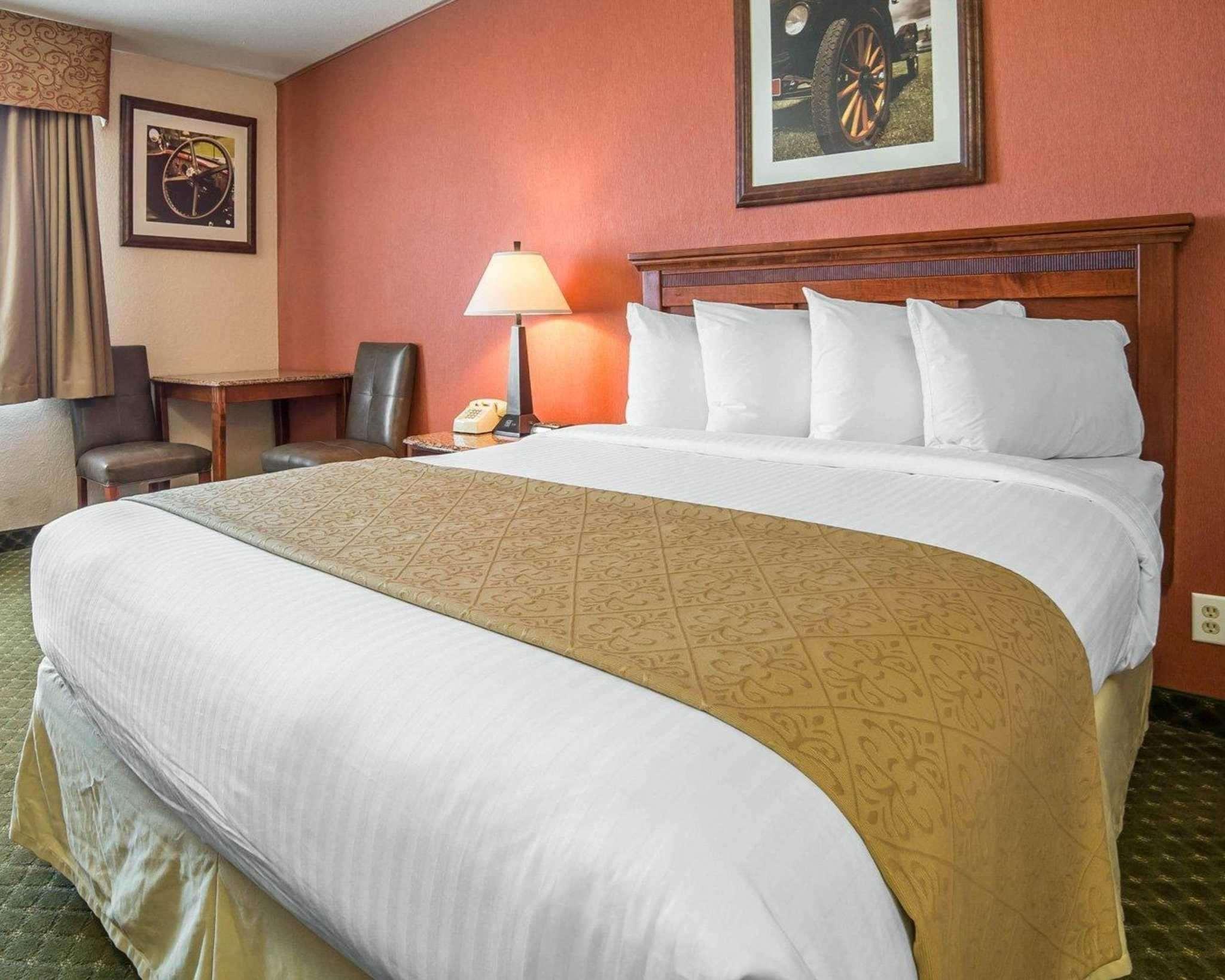 Quality Inn Winnemucca - Model T Casino Exterior photo