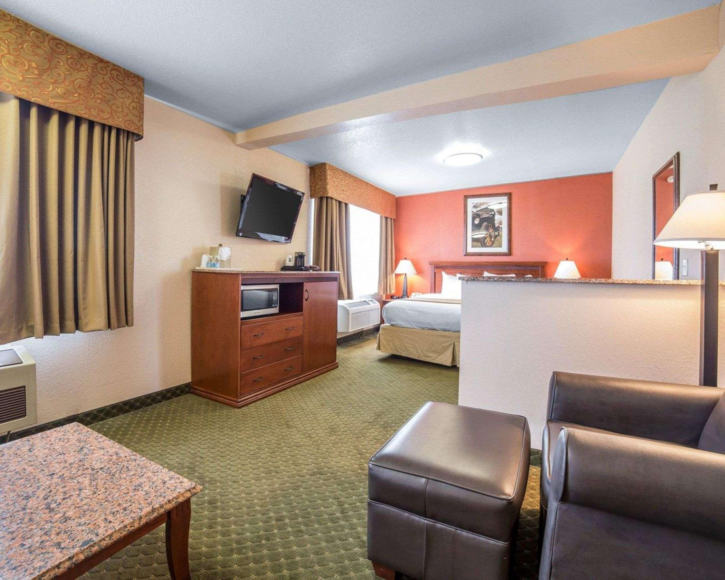 Quality Inn Winnemucca - Model T Casino Exterior photo